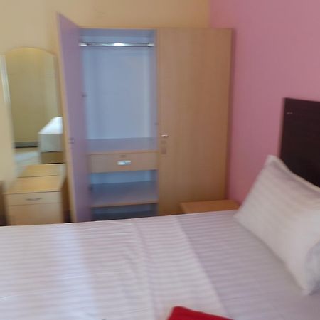 White House Hotel Bengaluru Zewnętrze zdjęcie