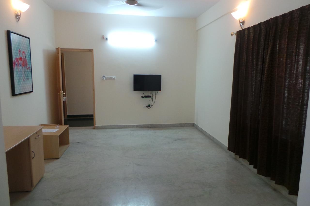 White House Hotel Bengaluru Zewnętrze zdjęcie